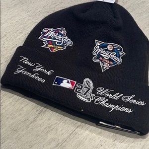 NWT NY Yankees Beanie